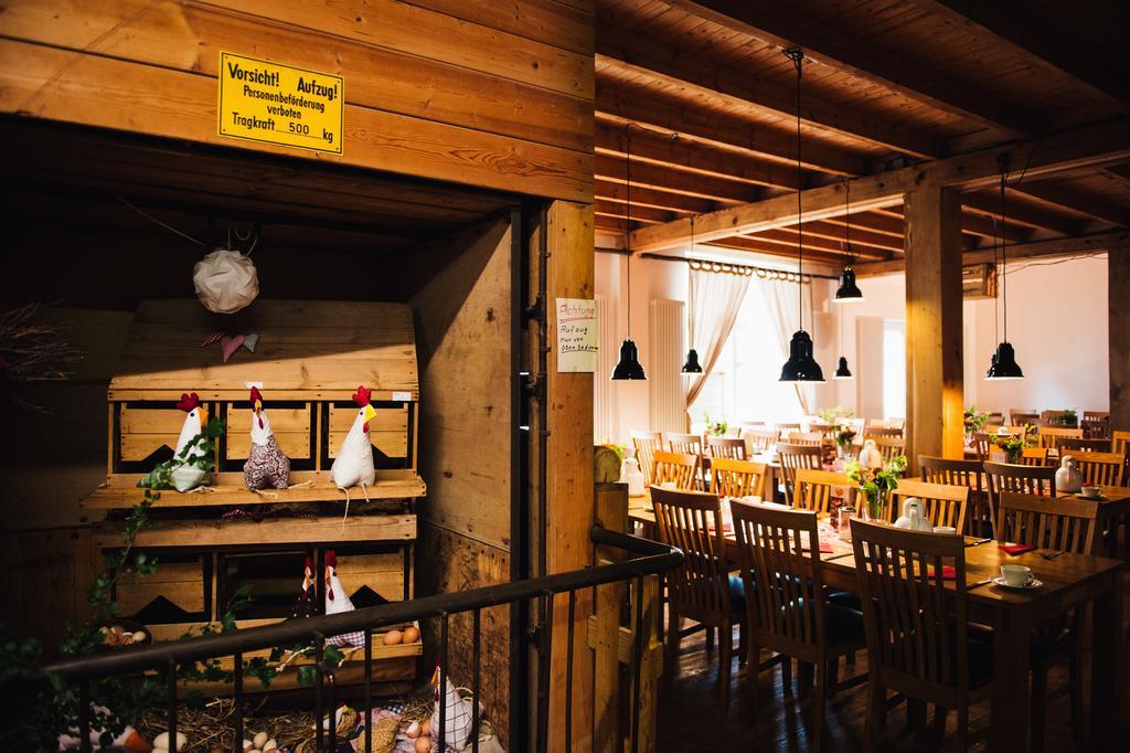 Alte Kass Hotel & Kaffeehaus Neidlingen Екстер'єр фото