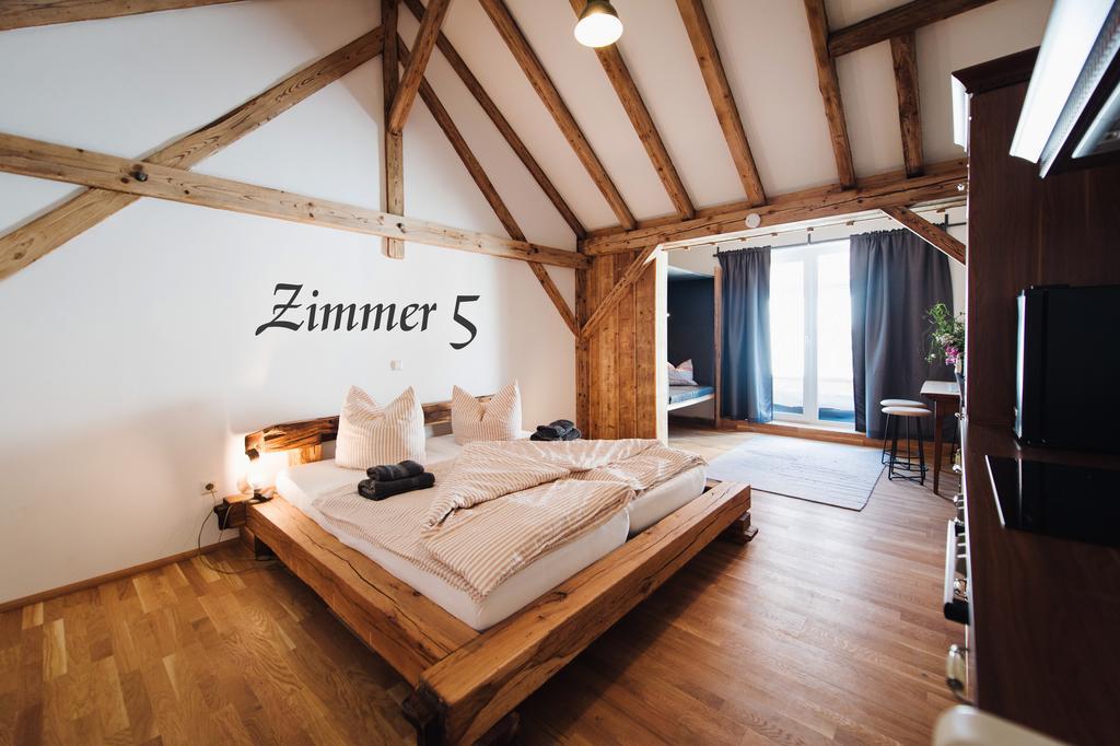 Alte Kass Hotel & Kaffeehaus Neidlingen Екстер'єр фото